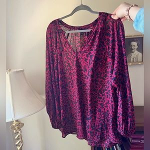 Crinkle Chiffon Peasant Long Sleeve Blouse
TORRID